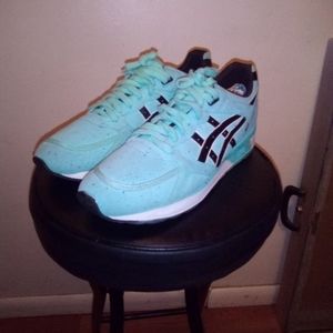 Asics Men's Low Top Sneakers